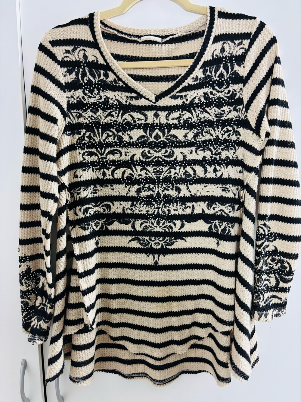 VOCAL Women’s Striped V-Neck Long Sleeve Top  - Black & Cream with rhinestones.